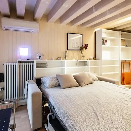 Piccola Dimora In Palazzo Storico Appartamento *