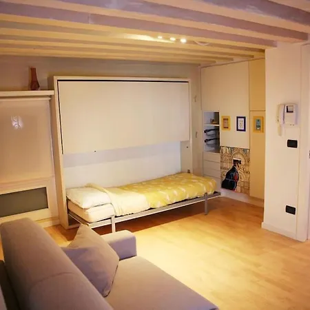 Apartment Piccola Dimora In Palazzo Storico