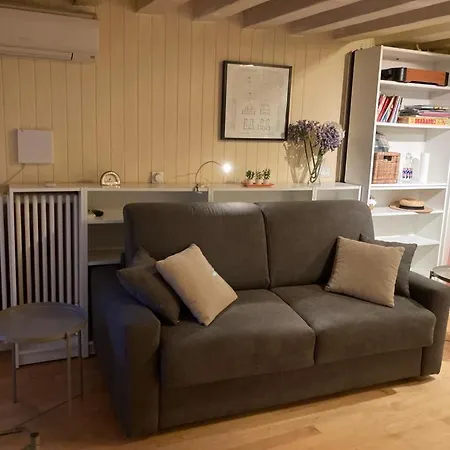 Piccola Dimora In Palazzo Storico Apartment