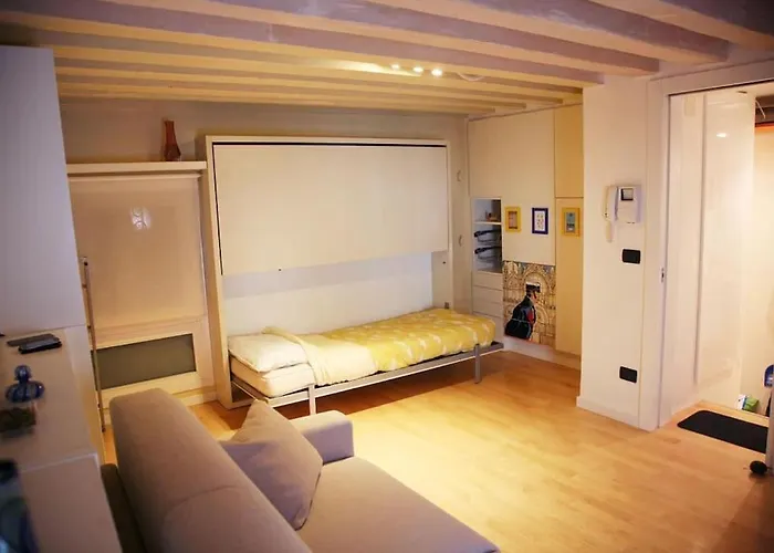 Lägenhet Piccola Dimora In Palazzo Storico