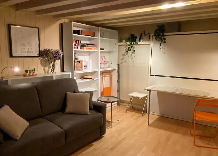 Piccola Dimora In Palazzo Storico *